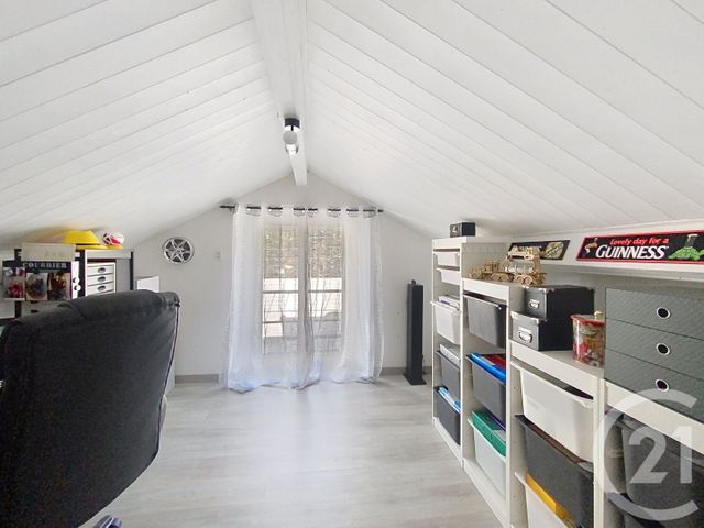 Appartement F5 &agrave; vendre - 6 pi&egrave;ces - 100,60 m2 - St Nazaire - 44 - PAYS-DE-LOIRE