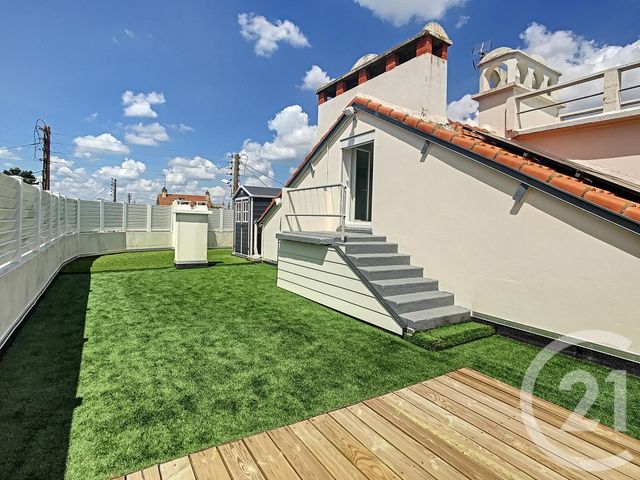 Appartement F5 &agrave; vendre - 6 pi&egrave;ces - 100,60 m2 - St Nazaire - 44 - PAYS-DE-LOIRE