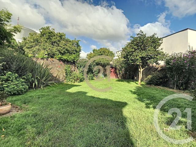 Appartement F3 &agrave; vendre - 3 pi&egrave;ces - 84,14 m2 - St Nazaire - 44 - PAYS-DE-LOIRE