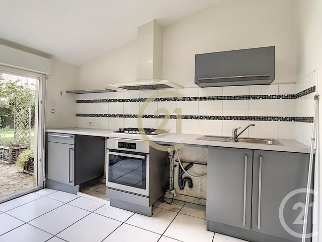 Appartement F3 &agrave; vendre - 3 pi&egrave;ces - 84,14 m2 - St Nazaire - 44 - PAYS-DE-LOIRE