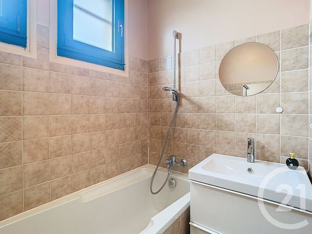 Maison &agrave; vendre - 6 pi&egrave;ces - 107,35 m2 - St Nazaire - 44 - PAYS-DE-LOIRE