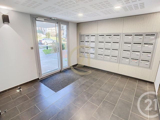 Appartement F2 à vendre - 2 pièces - 43,56 m2 - St Nazaire - 44 - PAYS-DE-LOIRE