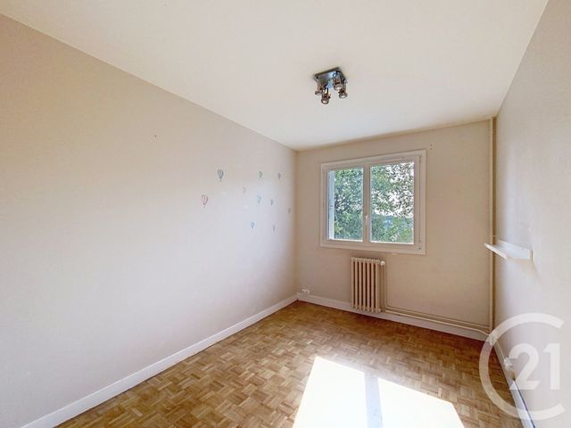 Appartement F4 à vendre - 3 pièces - 68,73 m2 - St Nazaire - 44 - PAYS-DE-LOIRE