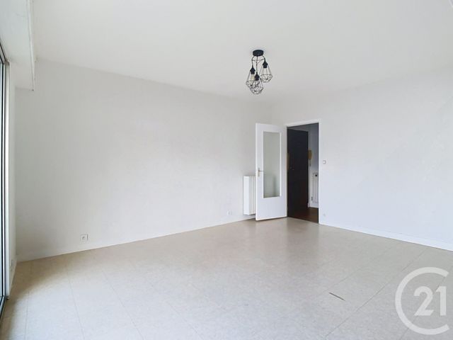 Appartement T3 &agrave; vendre - 3 pi&egrave;ces - 61,95 m2 - St Nazaire - 44 - PAYS-DE-LOIRE