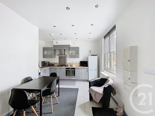 Maison &agrave; vendre - 4 pi&egrave;ces - 47 m2 - St Nazaire - 44 - PAYS-DE-LOIRE