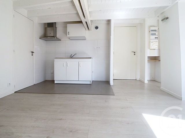 Appartement Studio &agrave; vendre - 1 pi&egrave;ce - 24 m2 - St Nazaire - 44 - PAYS-DE-LOIRE