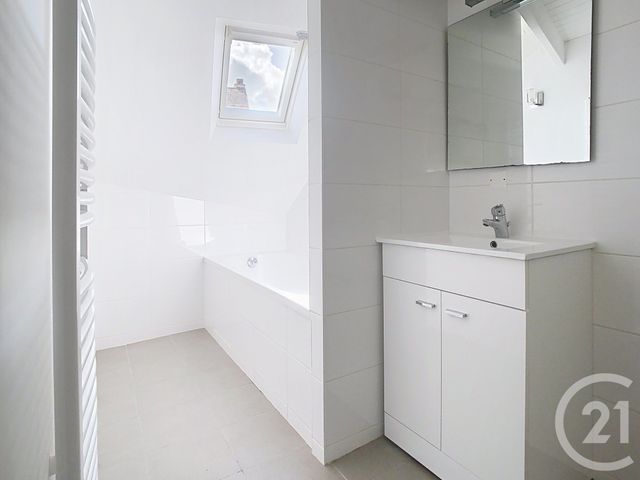 Appartement Studio &agrave; vendre - 1 pi&egrave;ce - 24 m2 - St Nazaire - 44 - PAYS-DE-LOIRE
