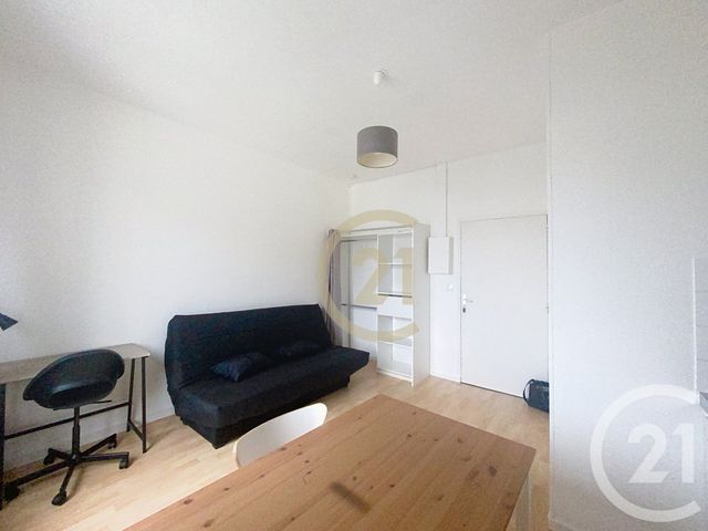 Appartement Studio &agrave; louer - 1 pi&egrave;ce - 15,94 m2 - St Nazaire - 44 - PAYS-DE-LOIRE