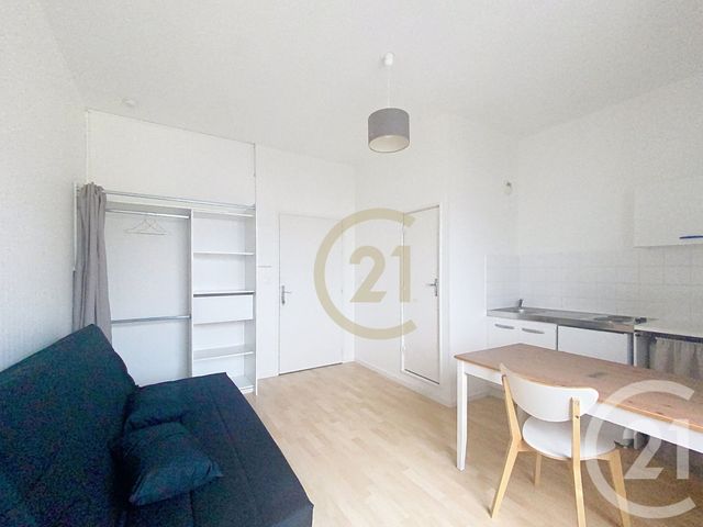 Appartement Studio &agrave; louer - 1 pi&egrave;ce - 15,94 m2 - St Nazaire - 44 - PAYS-DE-LOIRE