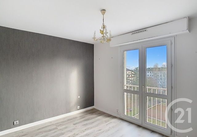 Appartement F3 &agrave; vendre - 3 pi&egrave;ces - 71,75 m2 - St Nazaire - 44 - PAYS-DE-LOIRE