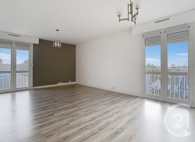 Appartement F3 &agrave; vendre - 3 pi&egrave;ces - 71,75 m2 - St Nazaire - 44 - PAYS-DE-LOIRE