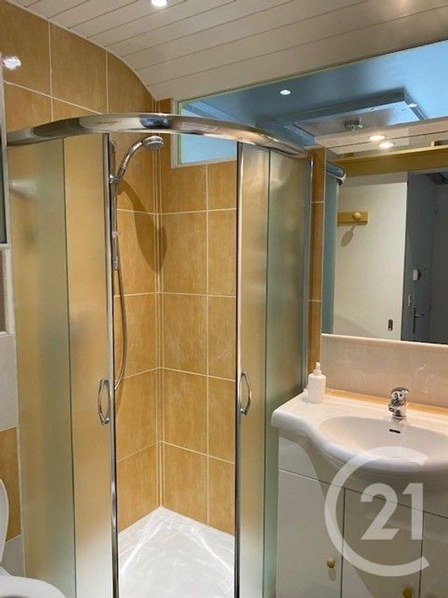 Appartement T2 à louer - 2 pièces - 41,53 m2 - St Nazaire - 44 - PAYS-DE-LOIRE