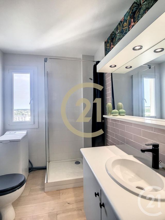 Appartement T2 &agrave; louer - 2 pi&egrave;ces - 33,05 m2 - St Nazaire - 44 - PAYS-DE-LOIRE