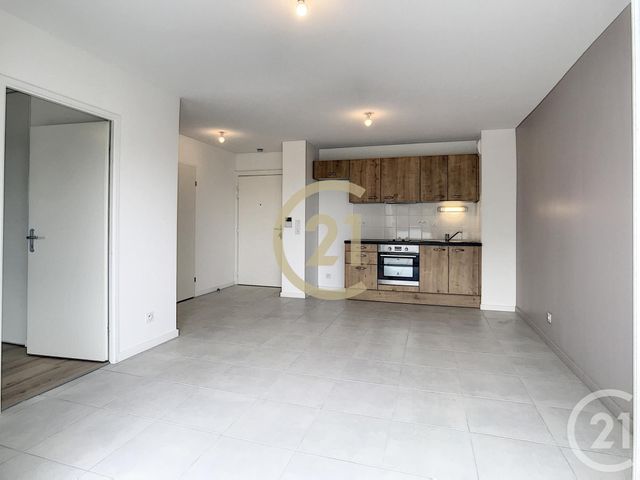 Appartement T2 &agrave; louer - 2 pi&egrave;ces - 41,03 m2 - St Nazaire - 44 - PAYS-DE-LOIRE