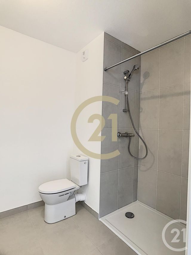 Appartement T2 &agrave; louer - 2 pi&egrave;ces - 41,03 m2 - St Nazaire - 44 - PAYS-DE-LOIRE