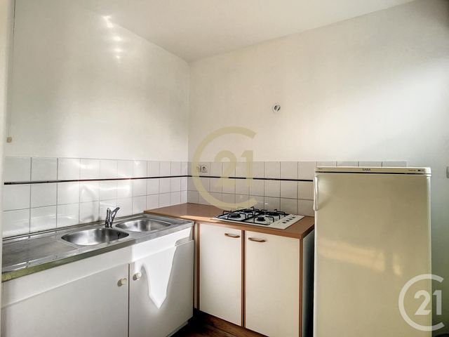 Appartement Studio &agrave; louer - 1 pi&egrave;ce - 22,65 m2 - St Nazaire - 44 - PAYS-DE-LOIRE