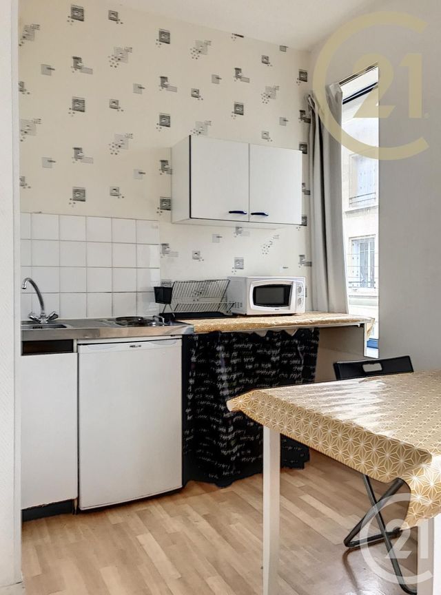 Appartement Studio &agrave; louer - 1 pi&egrave;ce - 14,82 m2 - St Nazaire - 44 - PAYS-DE-LOIRE