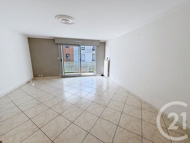 Appartement F3 &agrave; vendre - 3 pi&egrave;ces - 75,54 m2 - St Nazaire - 44 - PAYS-DE-LOIRE