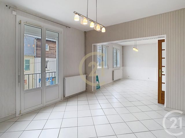 Appartement T5 &agrave; louer - 5 pi&egrave;ces - 110,41 m2 - St Nazaire - 44 - PAYS-DE-LOIRE