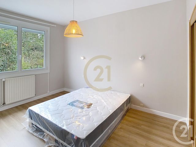 Appartement T5 &agrave; louer - 5 pi&egrave;ces - 110,41 m2 - St Nazaire - 44 - PAYS-DE-LOIRE