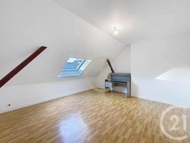 Appartement T5 &agrave; louer - 5 pi&egrave;ces - 110,41 m2 - St Nazaire - 44 - PAYS-DE-LOIRE