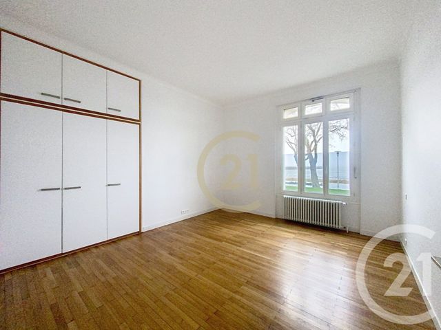 Appartement T3 &agrave; louer - 3 pi&egrave;ces - 82,72 m2 - St Nazaire - 44 - PAYS-DE-LOIRE