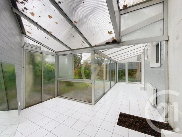 Appartement T3 &agrave; louer - 3 pi&egrave;ces - 82,72 m2 - St Nazaire - 44 - PAYS-DE-LOIRE