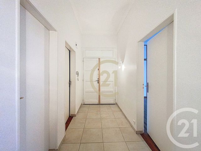 Appartement T3 &agrave; louer - 3 pi&egrave;ces - 82,72 m2 - St Nazaire - 44 - PAYS-DE-LOIRE