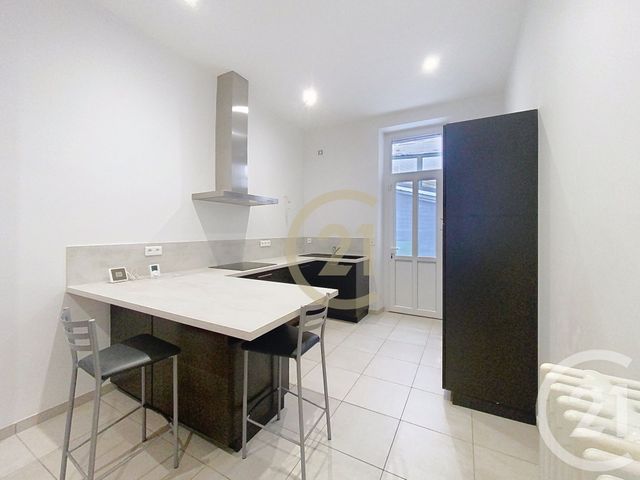 Appartement T3 &agrave; louer - 3 pi&egrave;ces - 82,72 m2 - St Nazaire - 44 - PAYS-DE-LOIRE