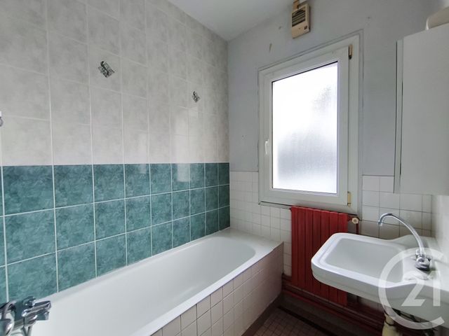 Appartement F3 &agrave; vendre - 3 pi&egrave;ces - 56,58 m2 - St Nazaire - 44 - PAYS-DE-LOIRE