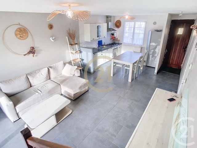 Maison &agrave; louer - 4 pi&egrave;ces - 72,92 m2 - Montoir De Bretagne - 44 - PAYS-DE-LOIRE