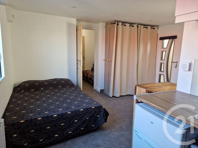 Maison &agrave; louer - 6 pi&egrave;ces - 190,42 m2 - Trignac - 44 - PAYS-DE-LOIRE