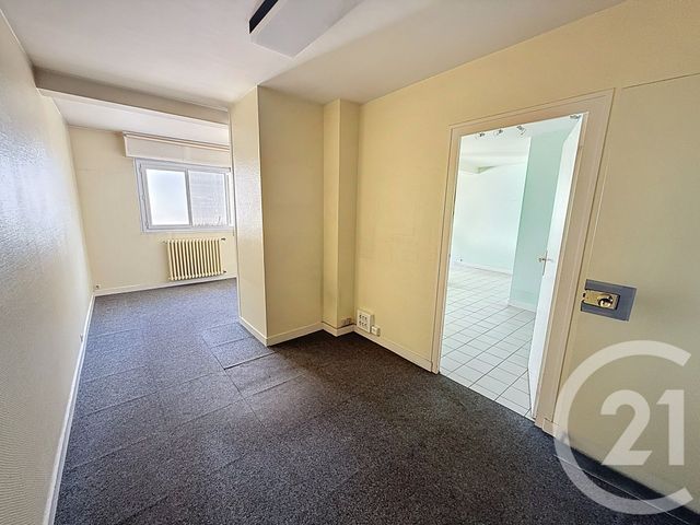Appartement F3 &agrave; vendre - 3 pi&egrave;ces - 70 m2 - St Nazaire - 44 - PAYS-DE-LOIRE
