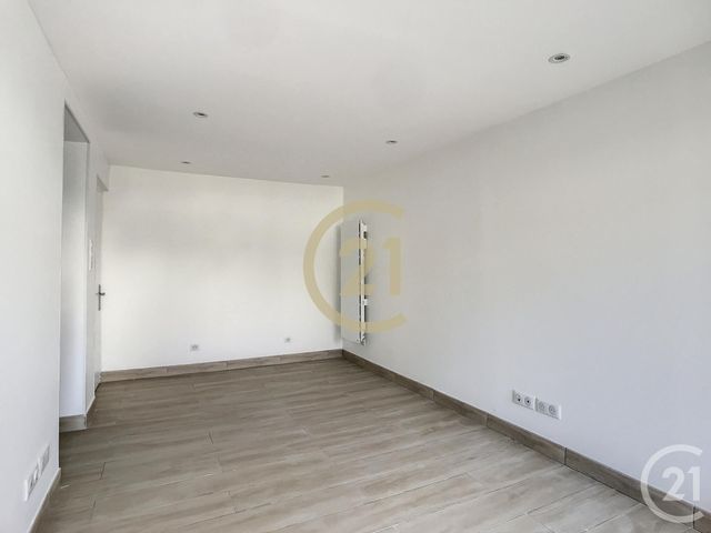 Appartement T3 &agrave; louer - 3 pi&egrave;ces - 66,14 m2 - St Nazaire - 44 - PAYS-DE-LOIRE