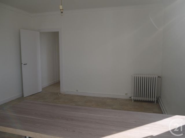 Appartement T2 &agrave; louer - 2 pi&egrave;ces - 44,61 m2 - St Nazaire - 44 - PAYS-DE-LOIRE