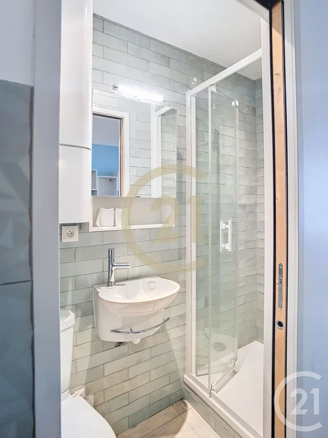 Appartement T1 &agrave; louer - 1 pi&egrave;ce - 16,01 m2 - St Nazaire - 44 - PAYS-DE-LOIRE
