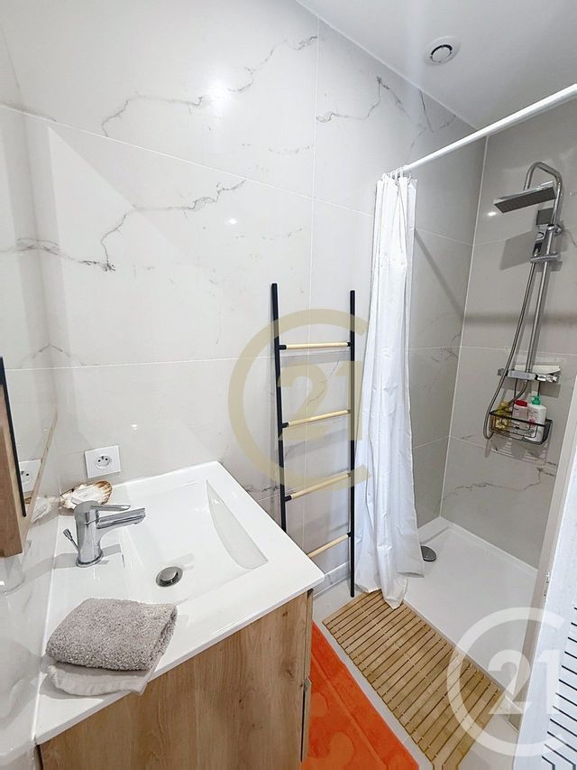 Maison &agrave; louer - 2 pi&egrave;ces - 25 m2 - Trignac - 44 - PAYS-DE-LOIRE