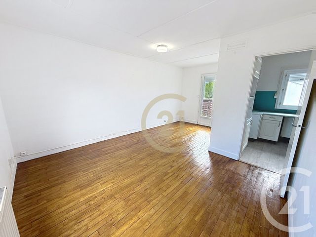 Maison &agrave; louer - 4 pi&egrave;ces - 68,13 m2 - Donges - 44 - PAYS-DE-LOIRE