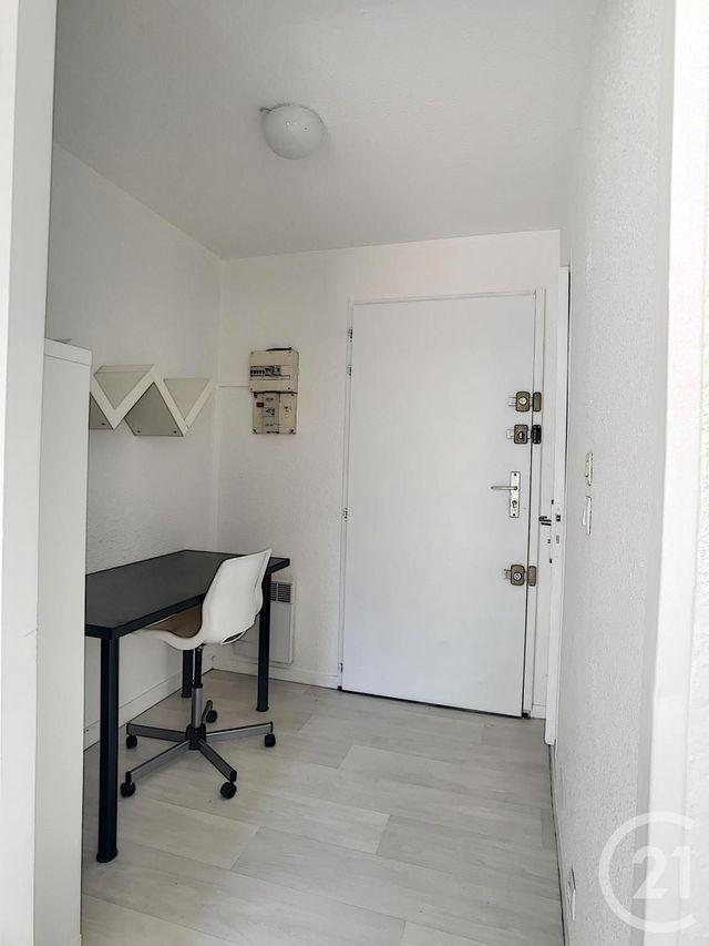 Appartement F1 &agrave; louer - 1 pi&egrave;ce - 16,52 m2 - St Nazaire - 44 - PAYS-DE-LOIRE