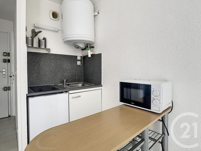 Appartement F1 &agrave; louer - 1 pi&egrave;ce - 16,52 m2 - St Nazaire - 44 - PAYS-DE-LOIRE