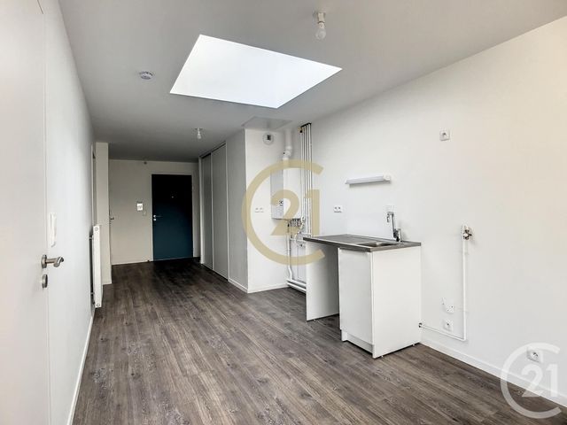 Appartement T3 &agrave; louer - 3 pi&egrave;ces - 74,28 m2 - St Nazaire - 44 - PAYS-DE-LOIRE