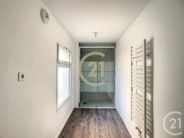 Appartement T3 &agrave; louer - 3 pi&egrave;ces - 74,28 m2 - St Nazaire - 44 - PAYS-DE-LOIRE