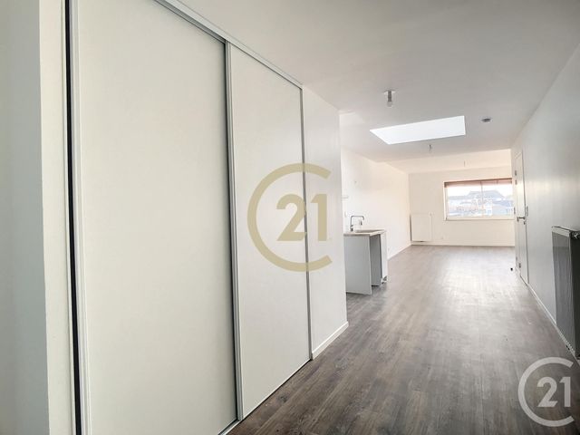 Appartement T3 &agrave; louer - 3 pi&egrave;ces - 74,28 m2 - St Nazaire - 44 - PAYS-DE-LOIRE