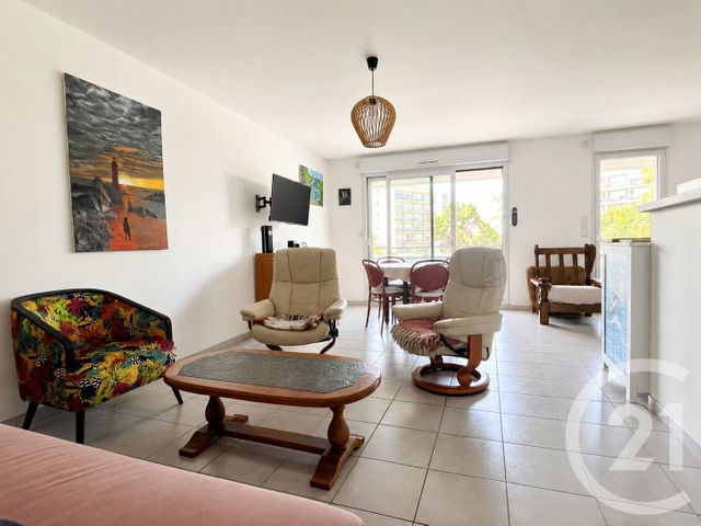 Appartement T3 &agrave; vendre - 3 pi&egrave;ces - 68,14 m2 - St Nazaire - 44 - PAYS-DE-LOIRE