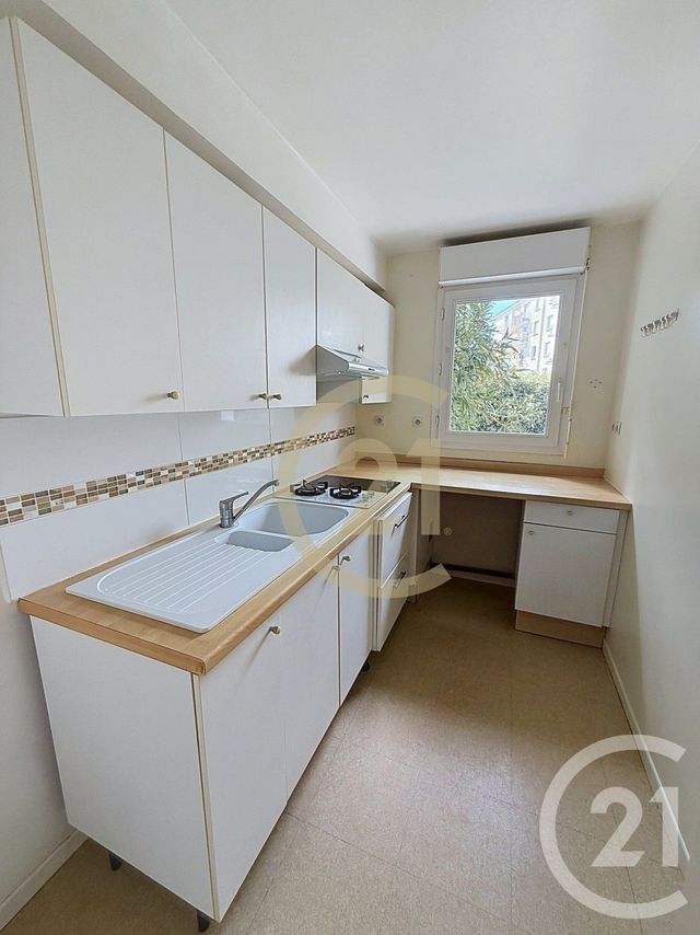 Appartement T2 &agrave; louer - 2 pi&egrave;ces - 44,94 m2 - St Nazaire - 44 - PAYS-DE-LOIRE