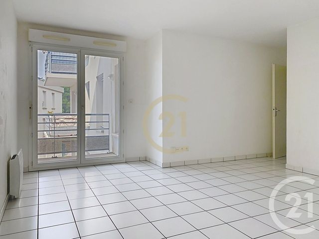 Appartement T3 &agrave; vendre - 3 pi&egrave;ces - 63 m2 - St Nazaire - 44 - PAYS-DE-LOIRE