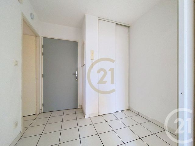 Appartement T3 &agrave; vendre - 3 pi&egrave;ces - 63 m2 - St Nazaire - 44 - PAYS-DE-LOIRE