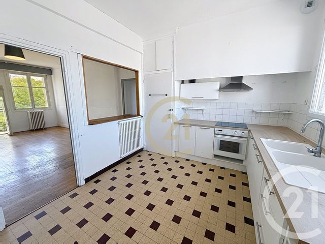 Appartement T4 &agrave; louer - 4 pi&egrave;ces - 112,98 m2 - St Nazaire - 44 - PAYS-DE-LOIRE