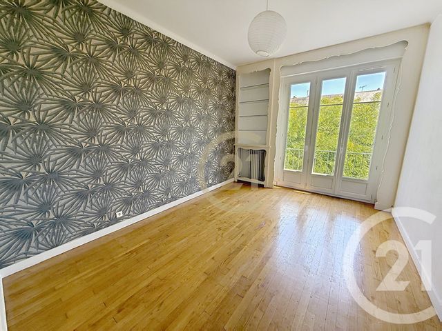 Appartement T4 &agrave; louer - 4 pi&egrave;ces - 112,98 m2 - St Nazaire - 44 - PAYS-DE-LOIRE