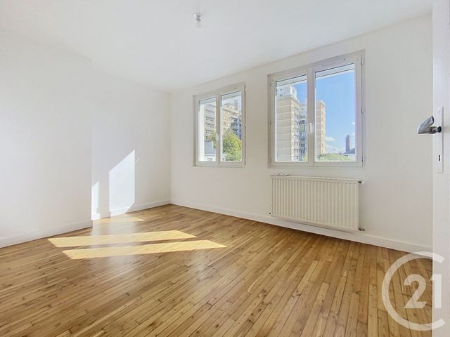 Appartement T2 &agrave; louer - 2 pi&egrave;ces - 51,75 m2 - St Nazaire - 44 - PAYS-DE-LOIRE